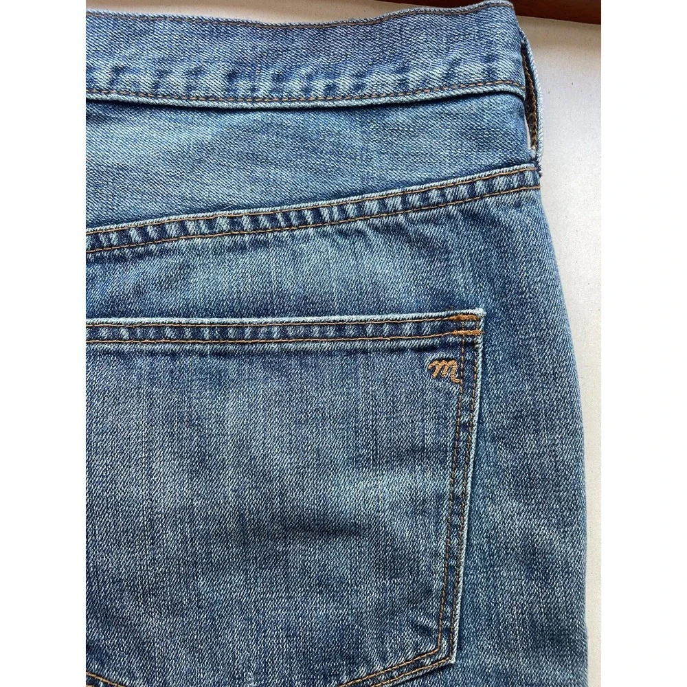 Madewell Women 31 Cut-Off Denim Shorts‎ 4 inch Mid Rise Medium Wash Cotton